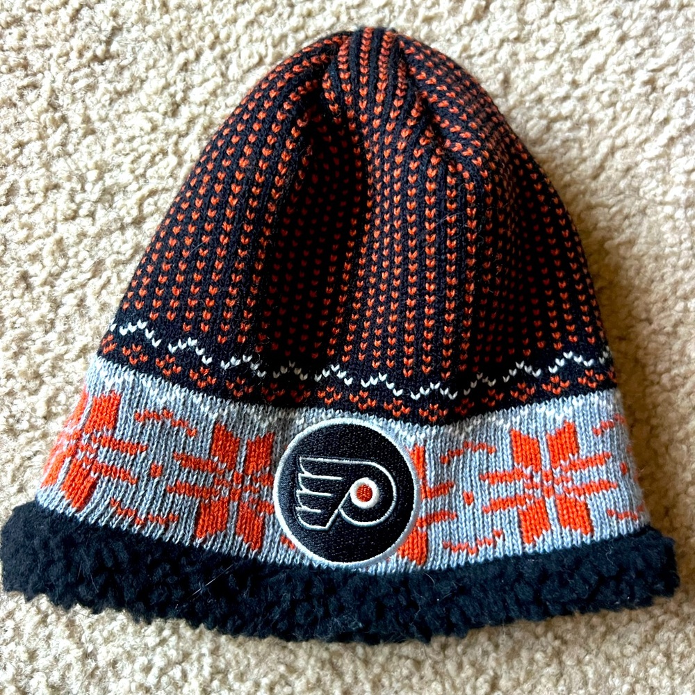 Vintage Old Time Hockey Philadelphia Flyers Knit Beanie | Cuff-less NHL Cap